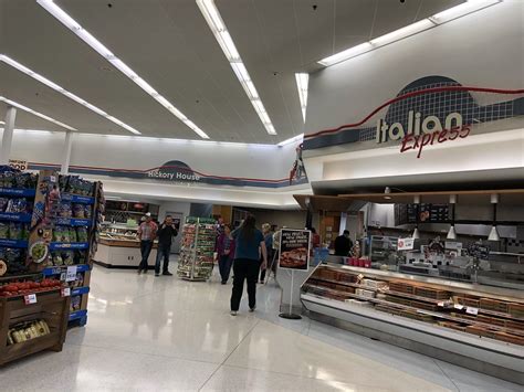 Hyvee jefferson city mo - Latest reviews, photos and 👍🏾ratings for Hy-Vee Bakery at 3721 W Truman Blvd in Jefferson City - view the menu, ⏰hours, ☎️phone number, ☝address and map. Hy-Vee ... Jefferson City, MO 65109 (573) 893-2505 Website Suggest an Edit. More Info. accepts credit cards. private lot parking. bike parking. Nearby Restaurants.